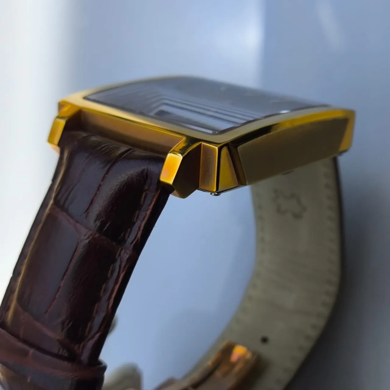 DOXA 290.30r.113r.02